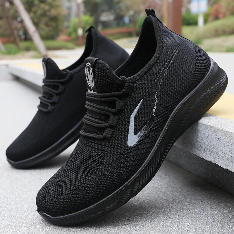 Scarpe traspiranti di classe sportiva