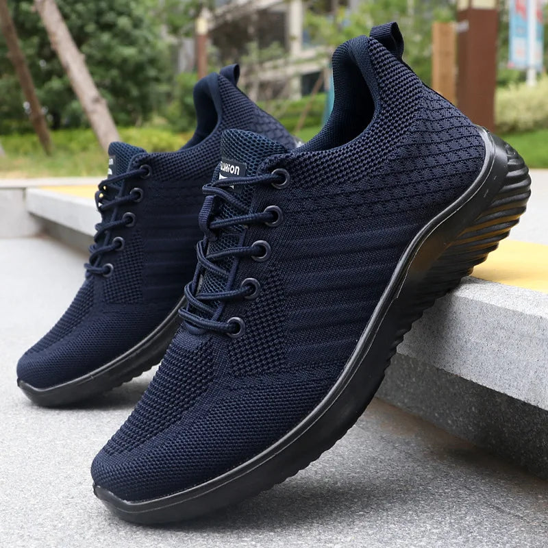 Scarpe traspiranti dinamiche